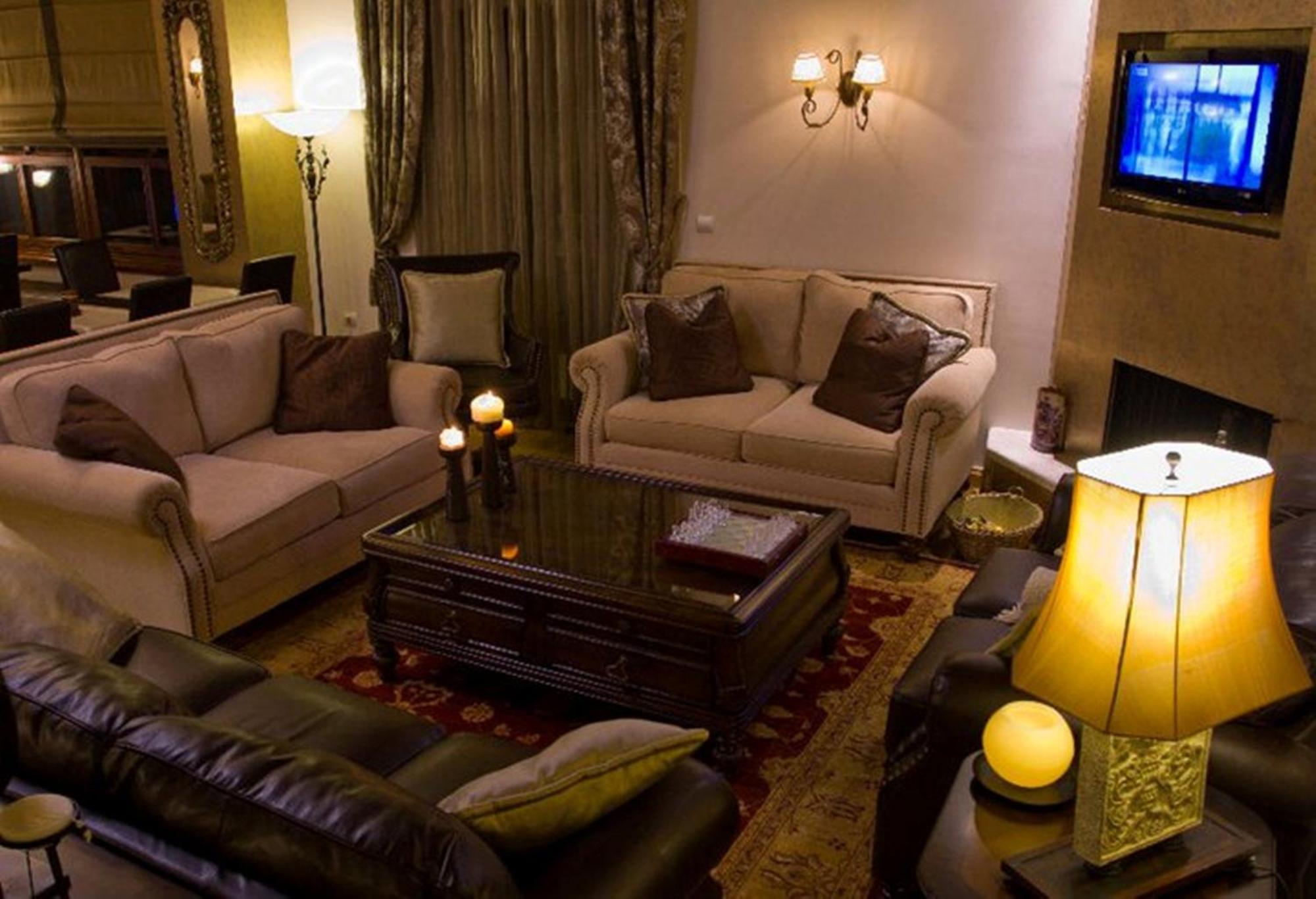 Methexis Boutique Hotel Dimitsana Bagian luar foto