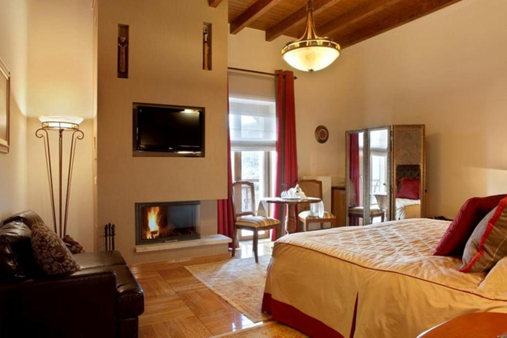 Methexis Boutique Hotel Dimitsana Ruang foto