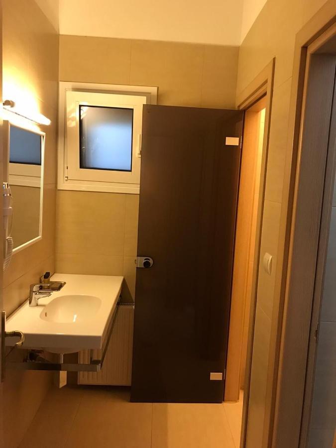 Methexis Boutique Hotel Dimitsana Bagian luar foto